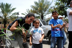 La presidenta de la Fundación Misión Árbol-Conare, Osly Hernández, estuvo en la jornada. (Foto / Isaac Batista)