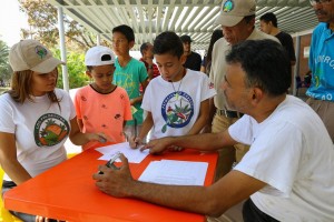 Foto HR-8304